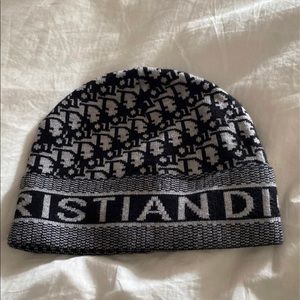 dior beanie
